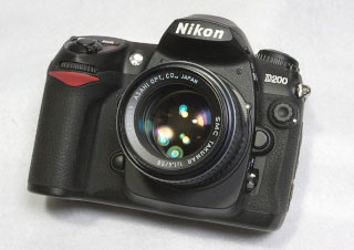 Nikon D200 (ニコンFマウント)