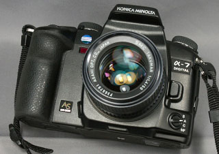 KONICA MINOLTA α7 (\j[α}Eg)